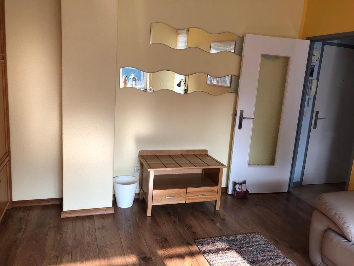 Haus Tertius - Strand- Und Hafennahe Ruhige Ferienwohnung 부숨 외부 사진